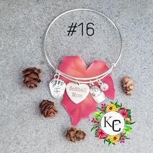 NWT Softball Mom Bracelet